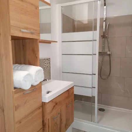 Au Petit Bonheur Malouin * 马洛莱班